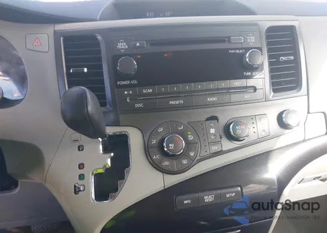 2012 Toyota Sienna Le V6 8 Passenger из США, поврежденный, VIN 5TDKK3DC7CS209567